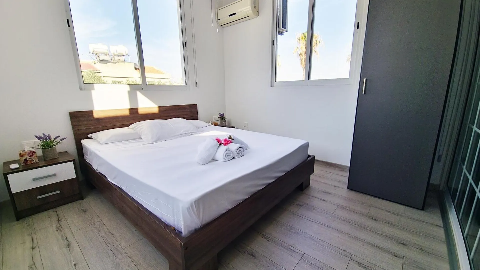 Oroklini Star 200Metres From The Sandy Beach Apartment Larnaca
