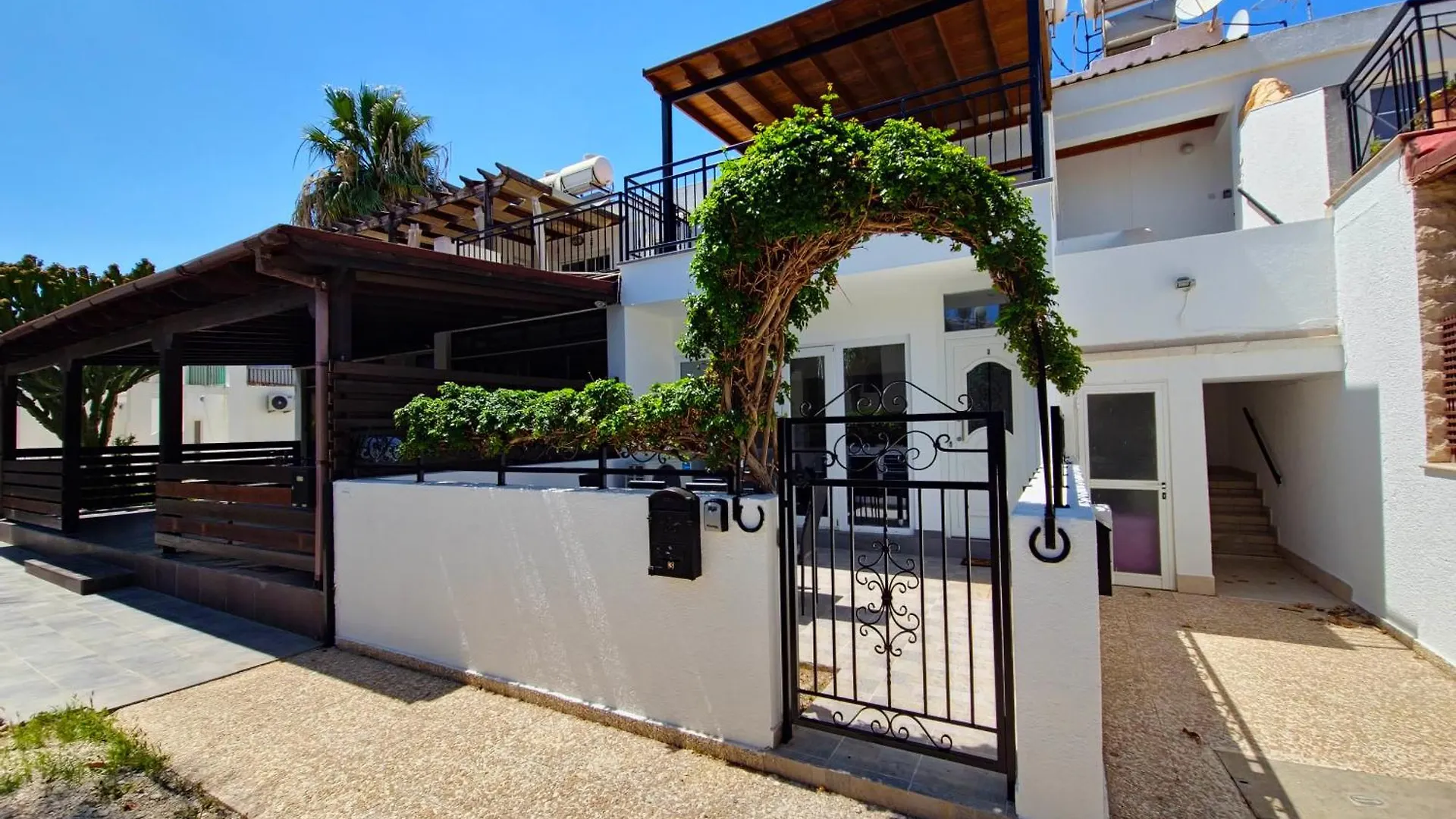 Apartment Oroklini Star 200Metres From The Sandy Beach