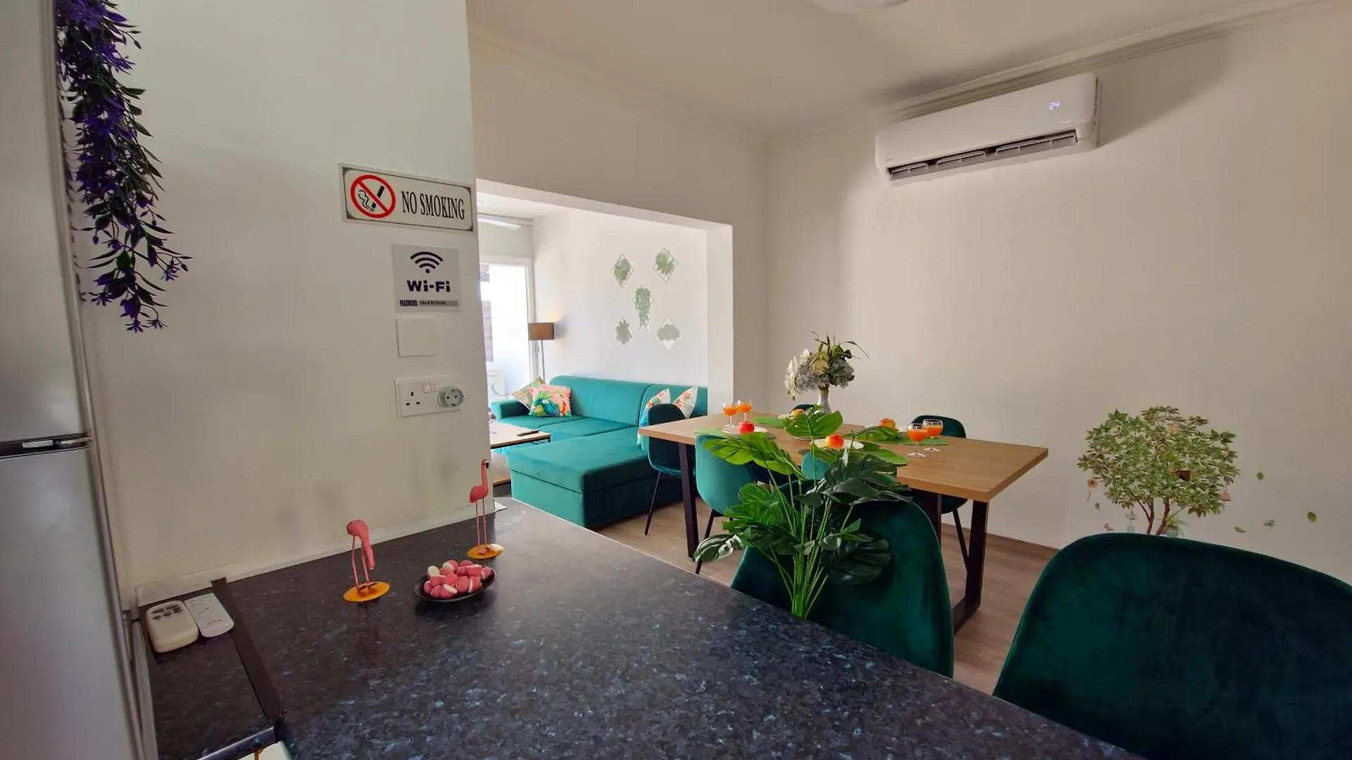Oroklini Star 200Metres From The Sandy Beach Apartment Larnaca