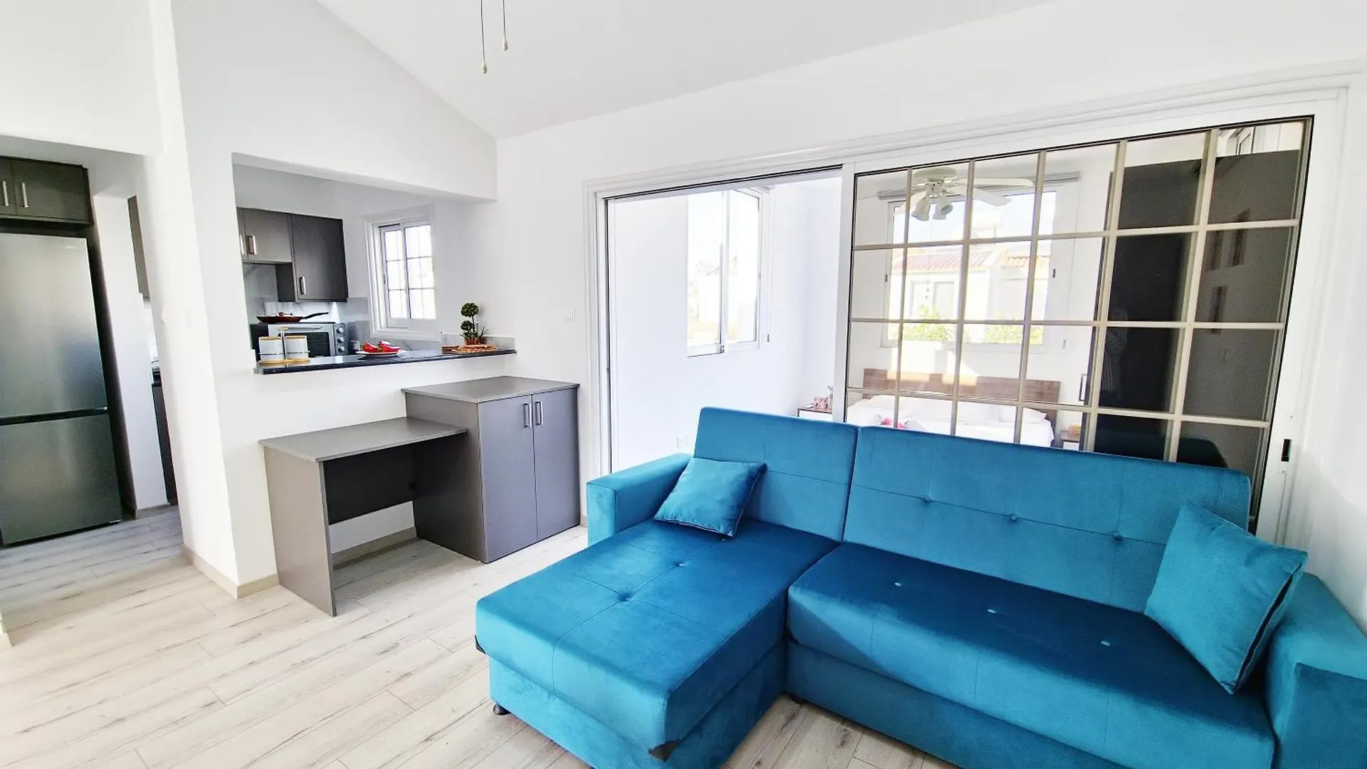 Apartment Oroklini Star 200Metres From The Sandy Beach